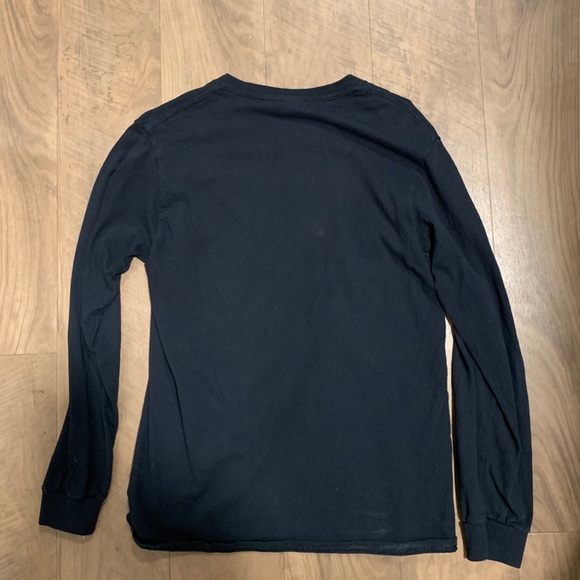 MEN’S T - Picture 3 of 3